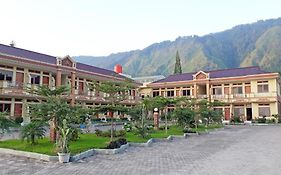 Rogate Beach Hotel